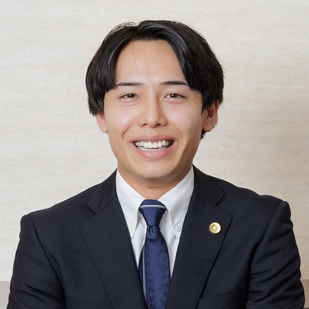 弁護士 白根 流輝